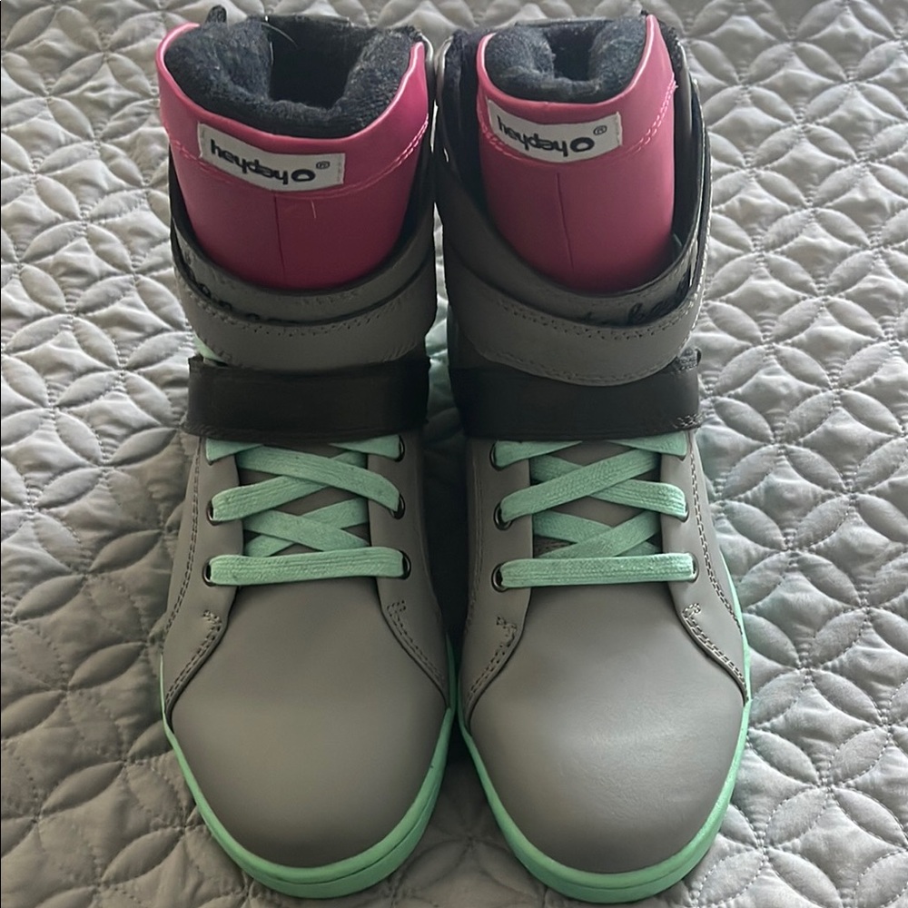 Heyday Gray and Pink Sneakers with Padded Ankle Support